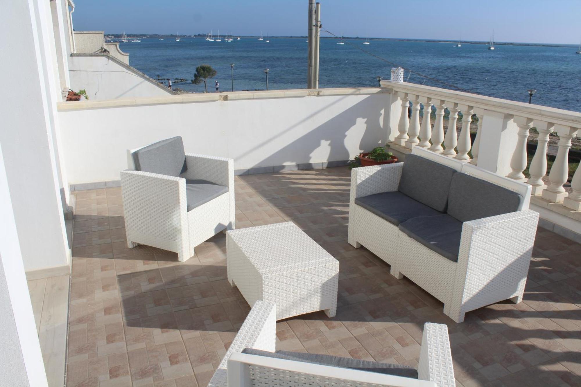 B&B Estasi Sul Mar By Salentolimit Porto Cesareo Exterior photo